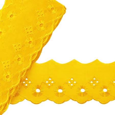 Bordado Inglês Arte Punto BP-065 5,0cm Cores 13,7mts