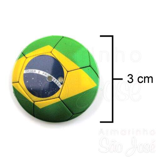 Botão Patchwork We Care About Bola Brasil Ref 1301