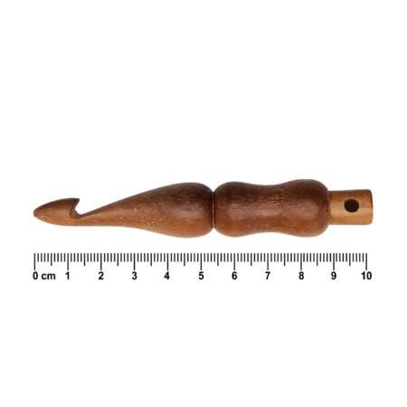 Chaveiro Agulha De Crochê Pragentemiuda Madeira 10cm