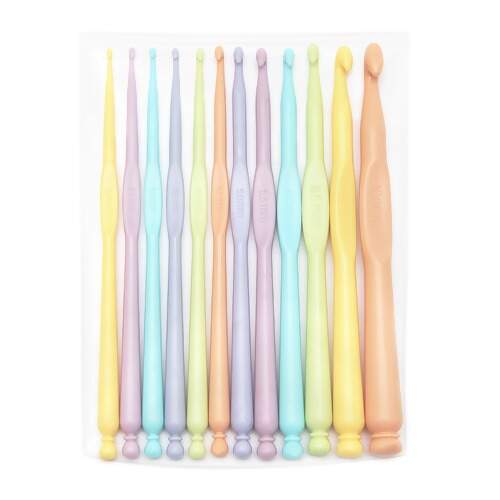 Kit Agulhas De Crochê Plástica Colorida com 12 Und