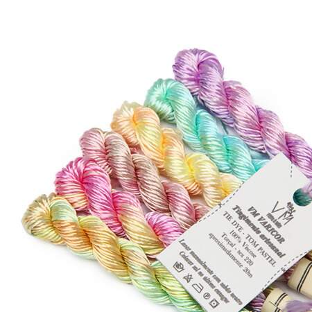 Linha Meada Varicor Tie Dye Tom Pastel VM Feito à Mão 20mts