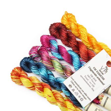Linha Meada Varicor Tie Dye VM Feito à Mão 20mts