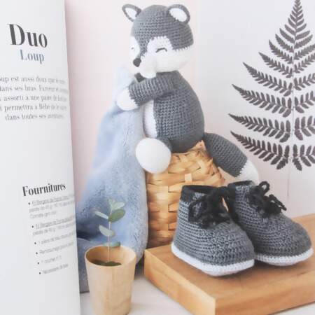 Livro Chaussons e Doudous Au Crochet