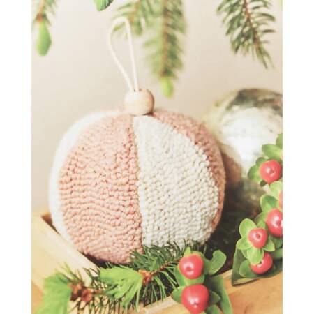Livro Ma Décoration de Noel en Punch Needle