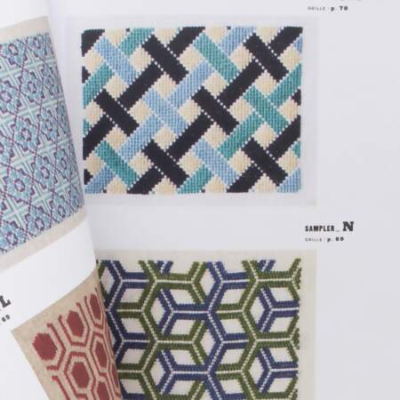 Livro Motifs Géométriques En Broderie Bargello & Point de Croix