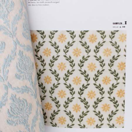 Livro Motifs Géométriques En Broderie Bargello & Point de Croix