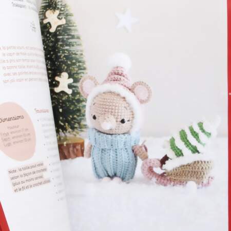 Livro Poupées & Amigurumis de Noel Nordique Au Crochet