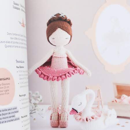 Livro Poupées e Amigurumis in Paris au Crochet