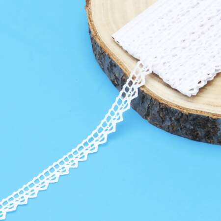 Renda de Algodão Arte Punto RA027 0.9cm Branca 10mts