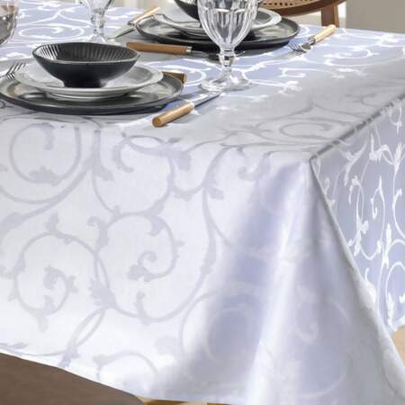 Toalha de Mesa Jacquard Requinte II Retangular Dohler TJ-6205 1,60x2,70mts