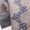 Livro Motifs Anciens En Broderie Traditionnelle & Ruban